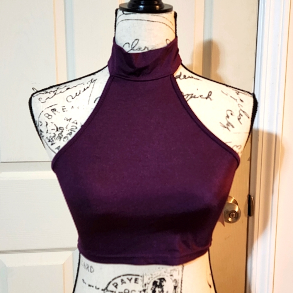 NWT Women's crop sleeveless top
